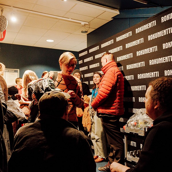 Odottavat tunnelmat.